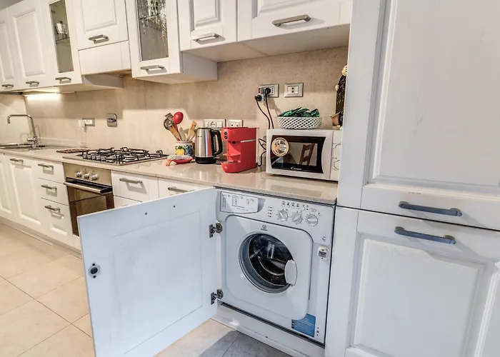 Montebello Apartments79 דירה רומא